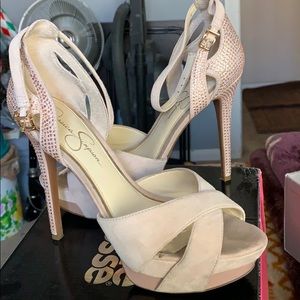 Jessica Simpson heels